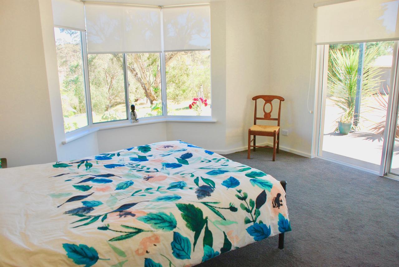 Back Valley Farmstay Bed And Breakfast Victor Harbor Exterior photo